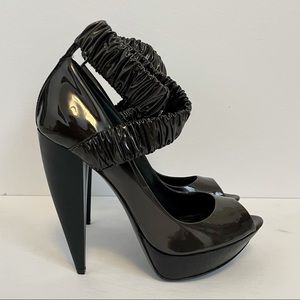 Burberry high heel